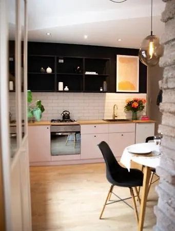 Apartment Pink Rabbit